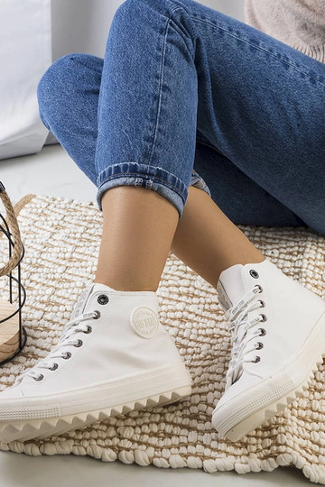 Sneakers Big Star GG274108 bianche isolate
