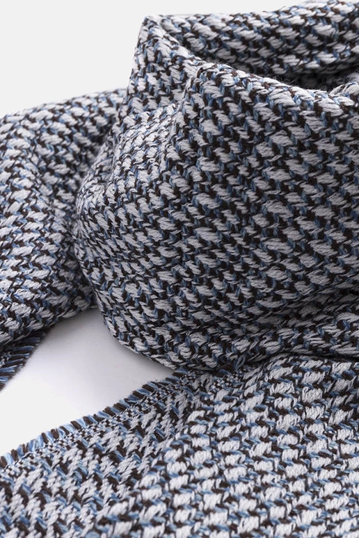 Sciarpa blu e bianca, „Aria"