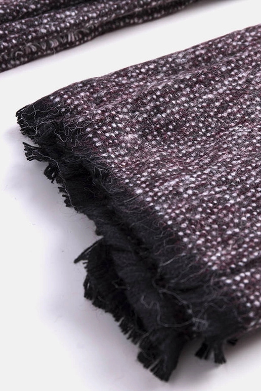 La sciarpa viola di Selah