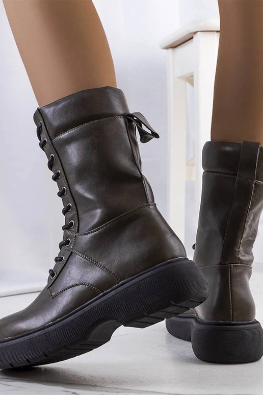 Scarponi da trekking verdi da donna...