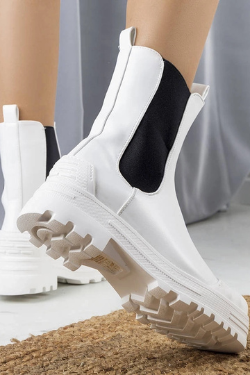 Crispo Stivaletti Bianchi... 2