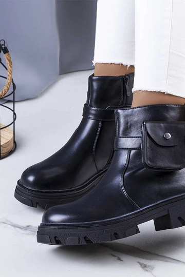 Stivali neri con manico,... 2