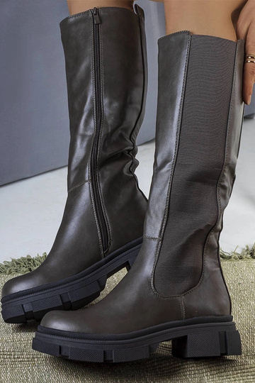 Stivali isolati verdi Flores 2