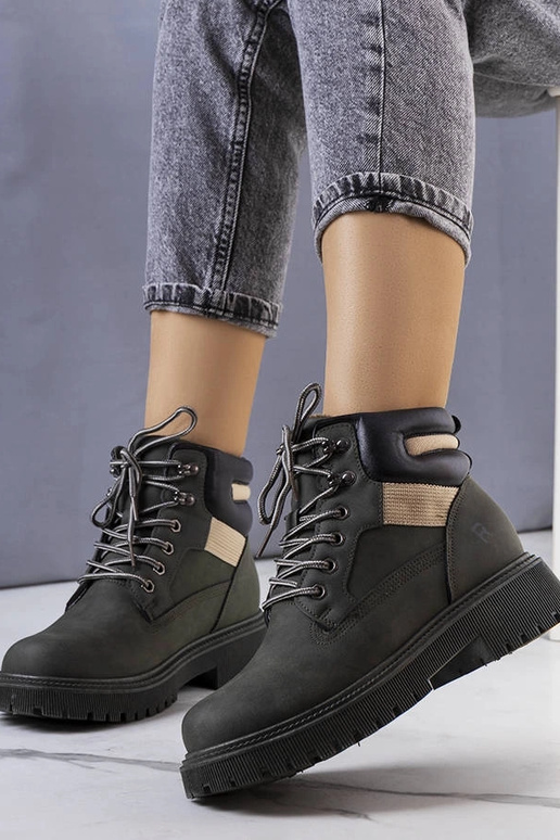 Stivali Nadel isolati verdi