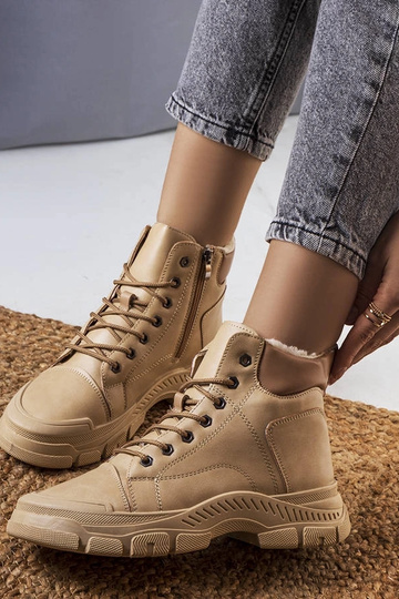 Stivali Dinto marroni isolati 2