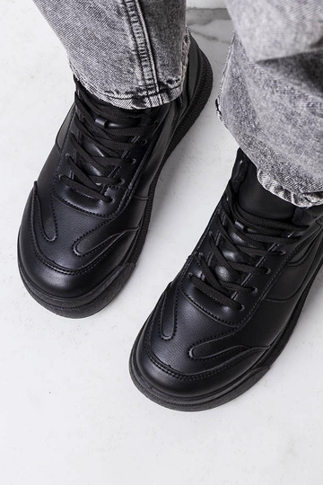 Scarpe sportive invernali... 2