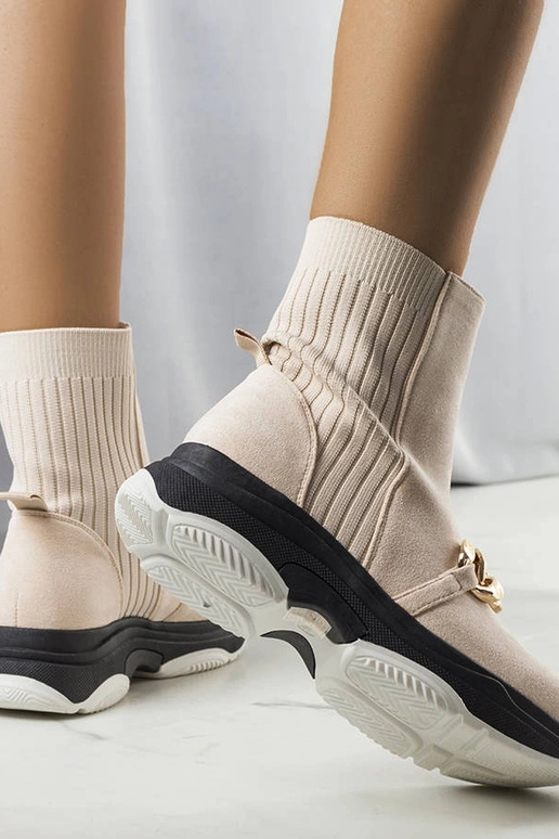 Stivaletti beige Ulster Chain isolati