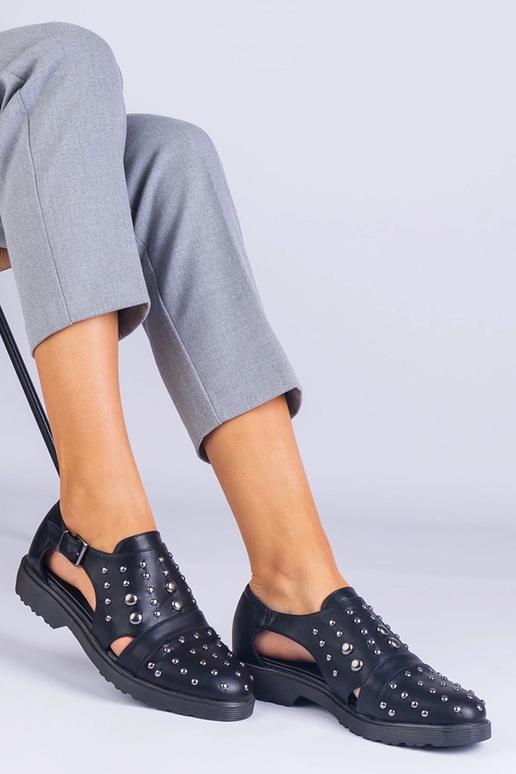 Scarpe nere Eleana con cut-out