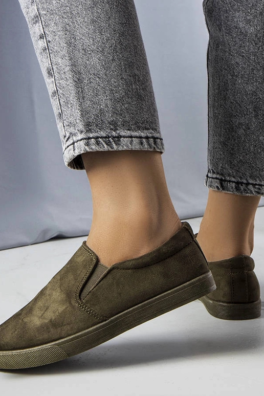 Sneakers verdi in similpelle...