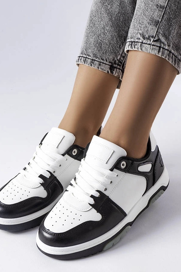 Sneakers con plateau Kristie nere 2