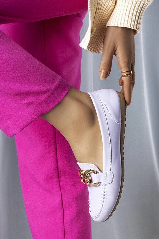 Mocassini viola con catena Norma