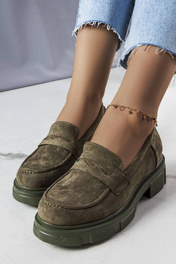 Mezze scarpe verdi in eco-pelle scamosciata, "Alacoque" 2