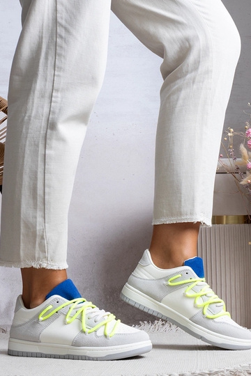 Sneakers da donna grigie con lacci fluo Arcobaleno