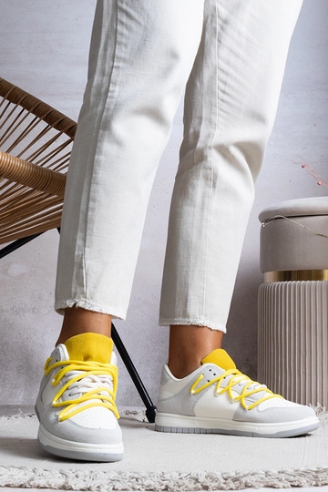 Sneakers da donna grigie con lacci gialli Arcobaleno 2