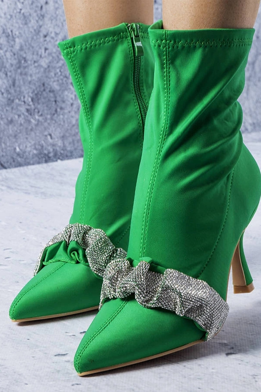 Stivaletti verdi decorati con zirconi...