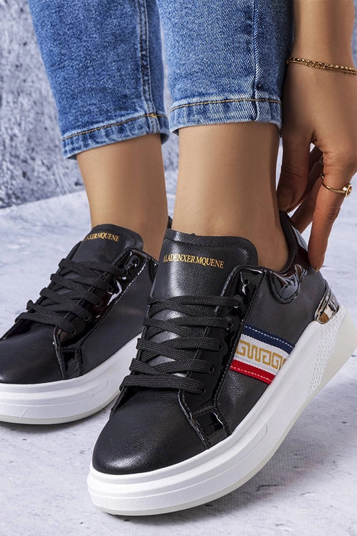 Scarpe nere con inserti in vernice Annot