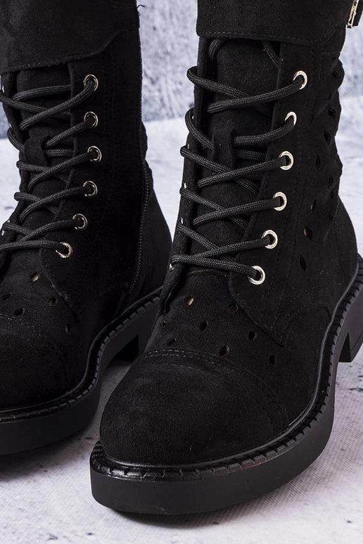 Stivaletti neri traforati Legault