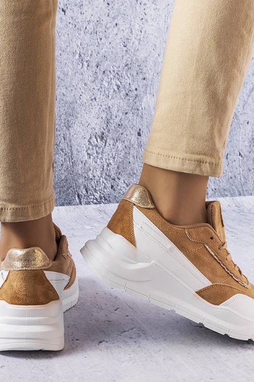 Sneakers sabbia in similpelle...