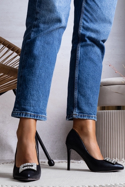 Tacchi da donna in vernice nera Tyson