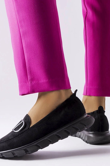 Scarpe sportive nere... 2