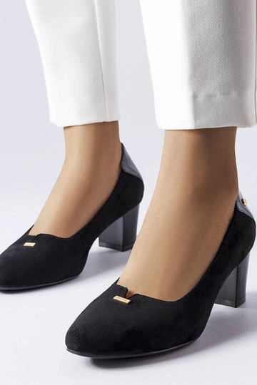 Tacchi eleganti neri,...