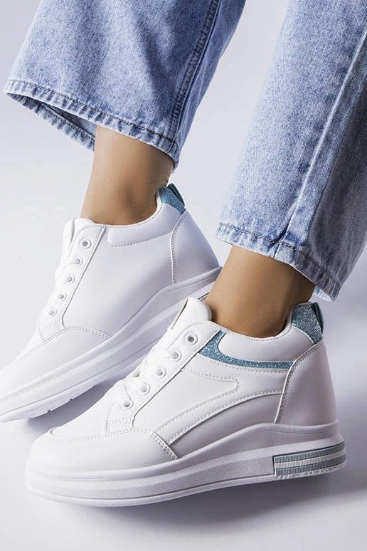 Scarpe sportive bianche con dettagli...