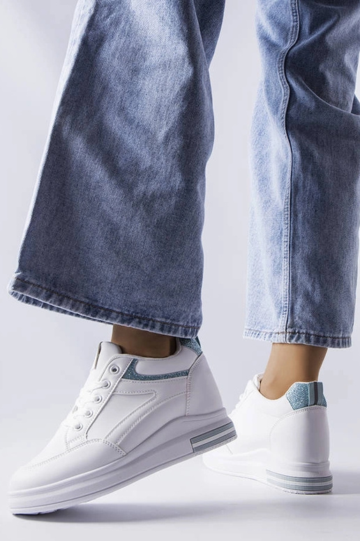 Scarpe sportive bianche con dettagli...