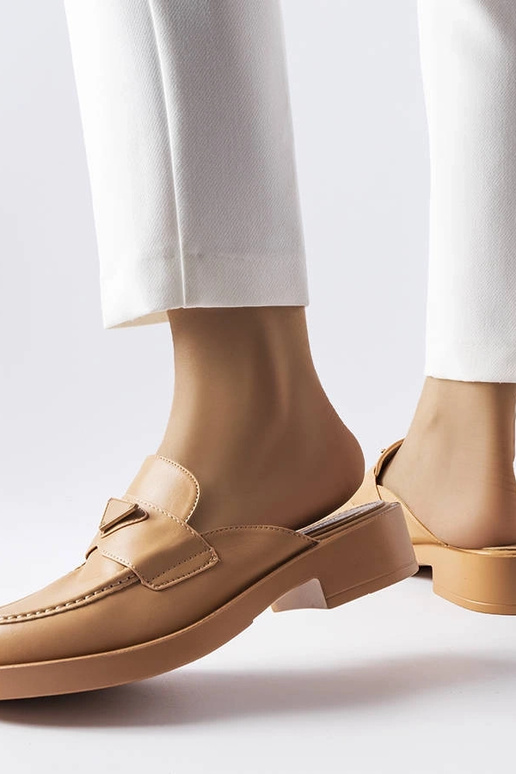 Sandali con punta chiusa Berkshire...