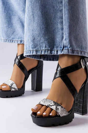 Sandali bianchi stampa... 2