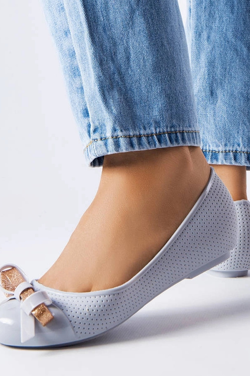 Ballerine grigie decorate con fiocco...