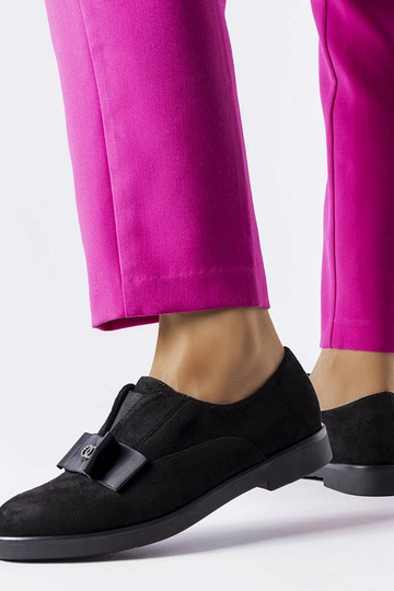 Stivaletti neri, „Mutton"