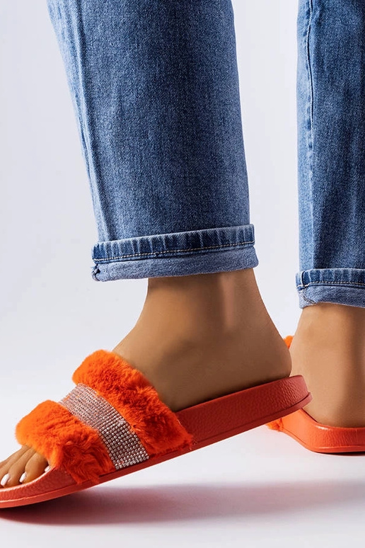 Scivoli arancioni con zirconi Carrito