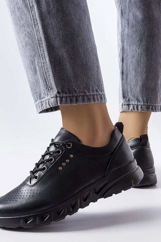 Scarpe traforate in pelle nera Brodeur