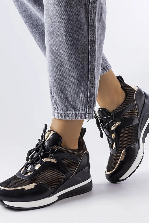 Scarpe sportive nere e dorate con...