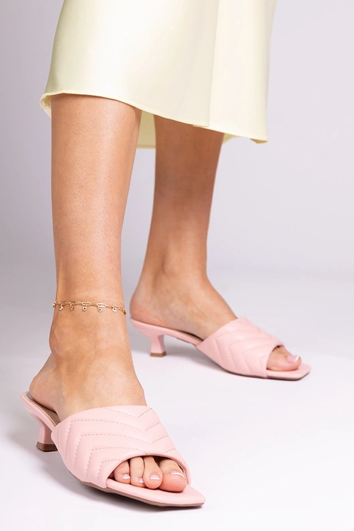 Ciabatte rosa con tacco basso, “Launay”