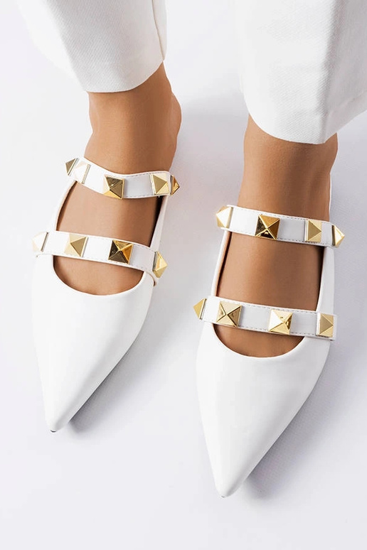 Mules bianche a punta Ruckman