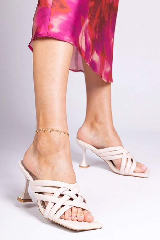 Pantofole eleganti sabbia con tacco,...