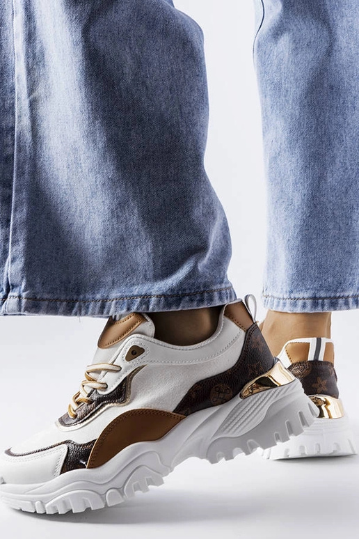 Scarpe sportive bianche con suola...