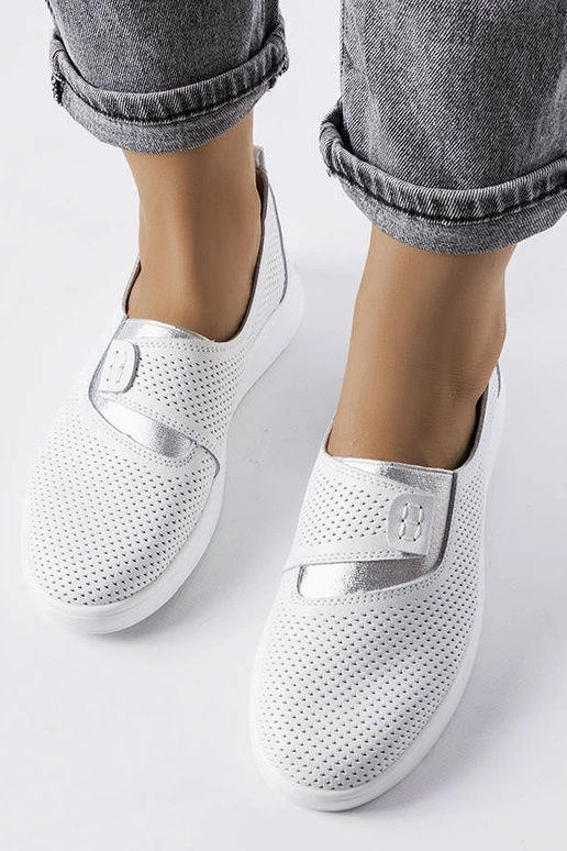 Sneakers Ethels in pelle traforata...