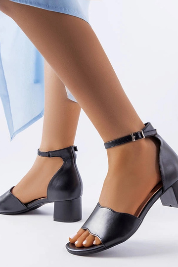 Sandali con tacco basso Black Mulberry 2