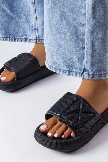 Infradito da donna nere con...