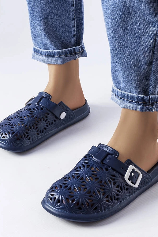 Infradito Peverell in gomma traforata...