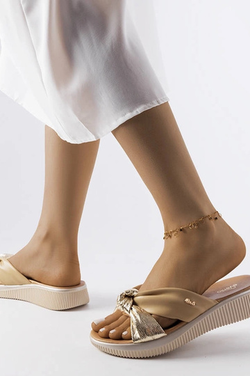 Zeppe Luce beige e oro 2