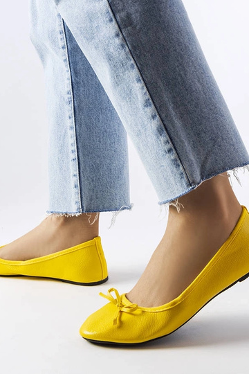 Ballerine gialle con... 2