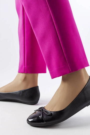 Ballerine in vernice nera... 2