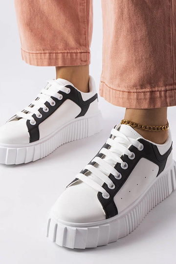 Sneakers bianche sulla piattaforma Gosselin