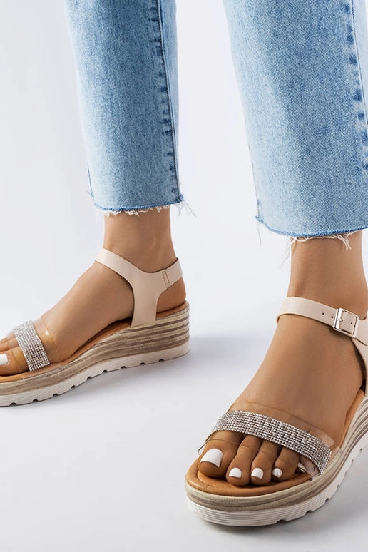 Sandali con zeppa beige di Bussière