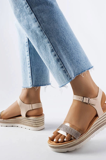 Sandali con zeppa beige di Bussière 2