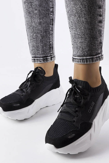 Scarpe sportive nere, “Big...