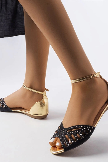 Sandali neri traforati con... 2